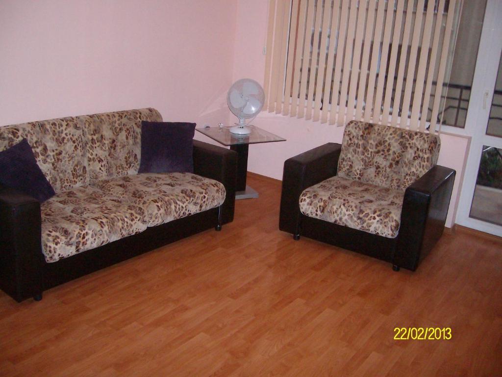 Nelly Guest House 라브다 객실 사진